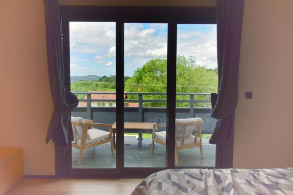 Appartement Vue Montagnes - Mendibil Zugarramurdi Esterno foto